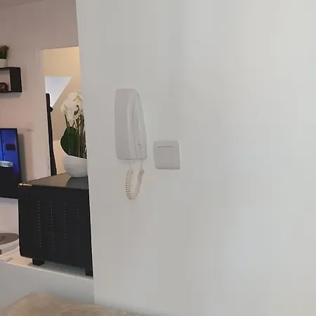 - 3 - Bel Appart,t2- Et Moderne 50m2 זלסטאט